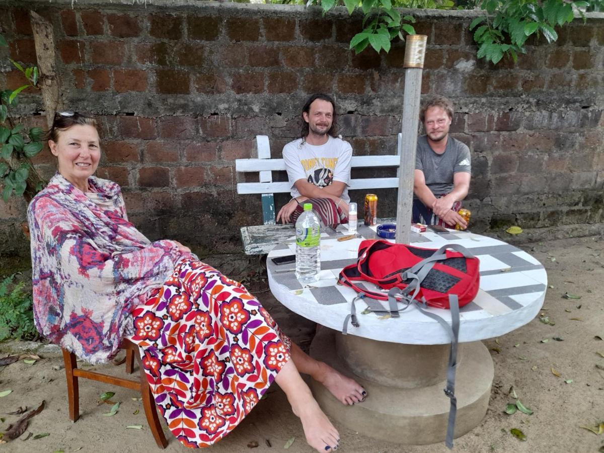 Devi Tourist Home Polonnaruwa Luaran gambar