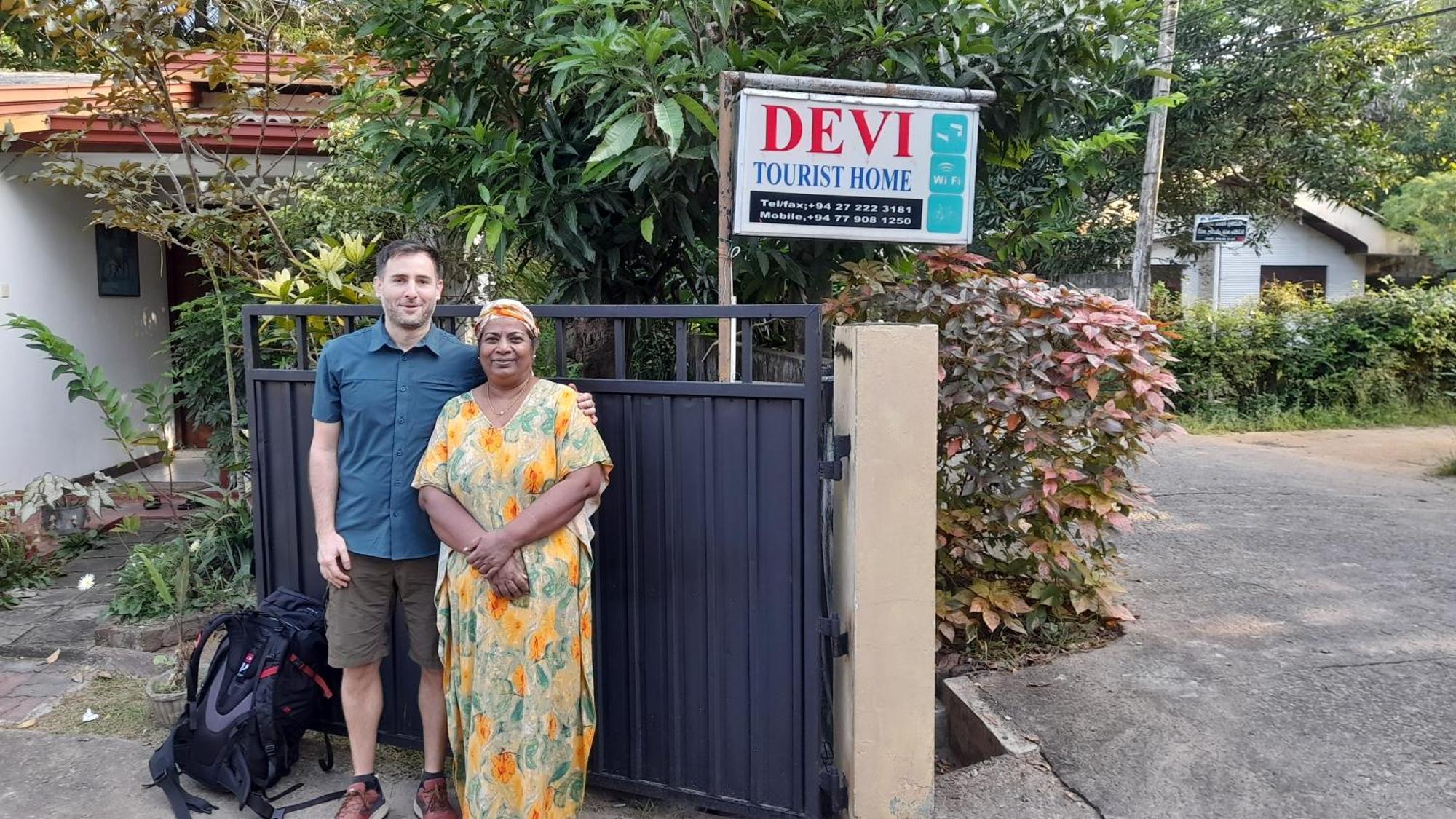 Devi Tourist Home Polonnaruwa Luaran gambar