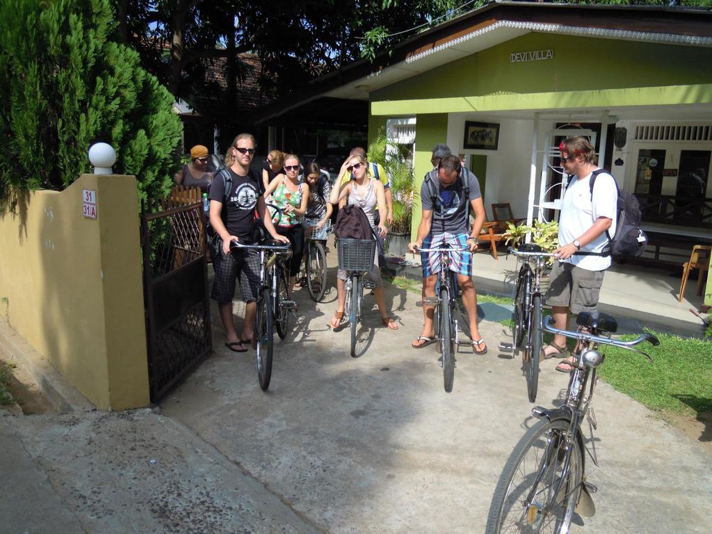 Devi Tourist Home Polonnaruwa Luaran gambar