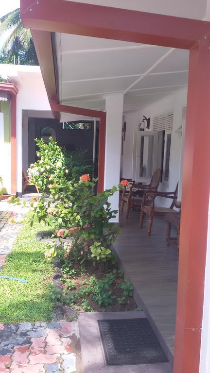 Devi Tourist Home Polonnaruwa Bilik gambar
