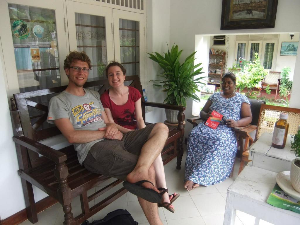 Devi Tourist Home Polonnaruwa Luaran gambar